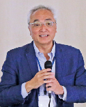 西山 徳明 氏